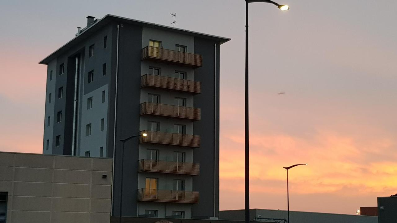 Condominio La Torre 1 Galliate Ngoại thất bức ảnh